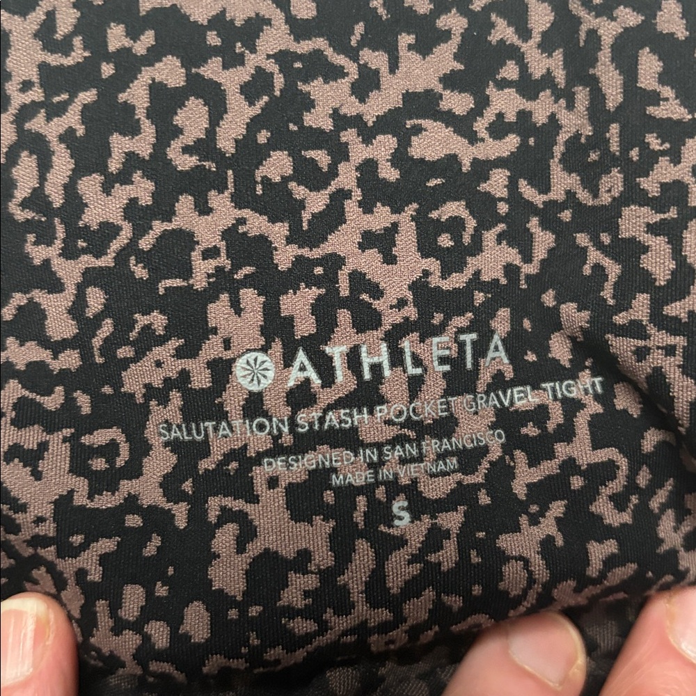 Two pair of Athleta stash- pocket leggings - Picture 5 of 5